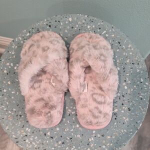 New Fuzzy Pink Slippers - Open Toe